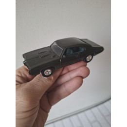 ERTL Pontiac GTO 1968 American Muscle Modelauto 1:43