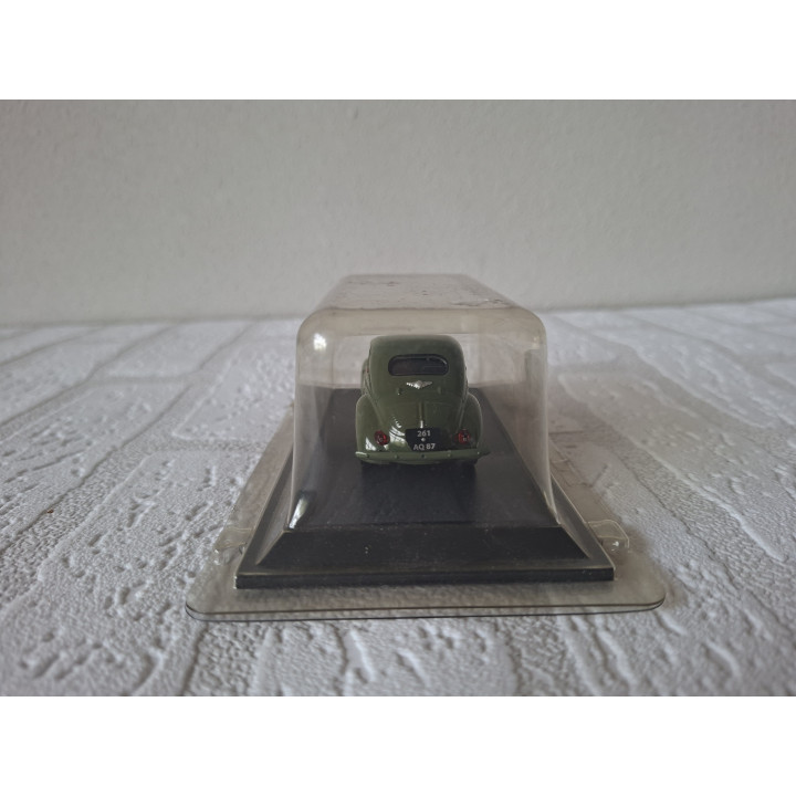 Renault 4CV Militair 1954 1:43 Eligor