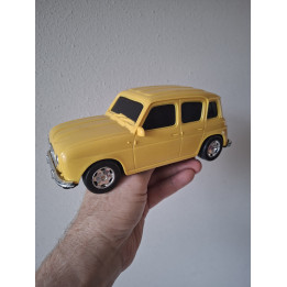 Renault 4L Yellow 1:18 Dickie Toys