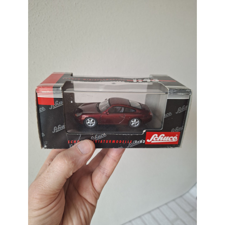 Schuco 04343 Porsche 911 Carrera (996) Roodbruin Metallic - 1:43