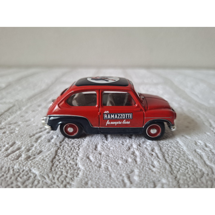 Fiat 600 Brumm Modelauto 1:43