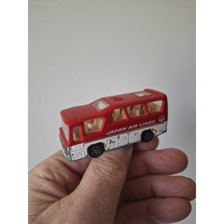 Neoplan Touring Coach Japan Air Lines red 1:87 - Majorette 262