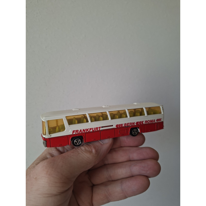 Neoplan Jetliner N216 Frankfurt Bern Roma 1:87 Majorette 373 HO spoor