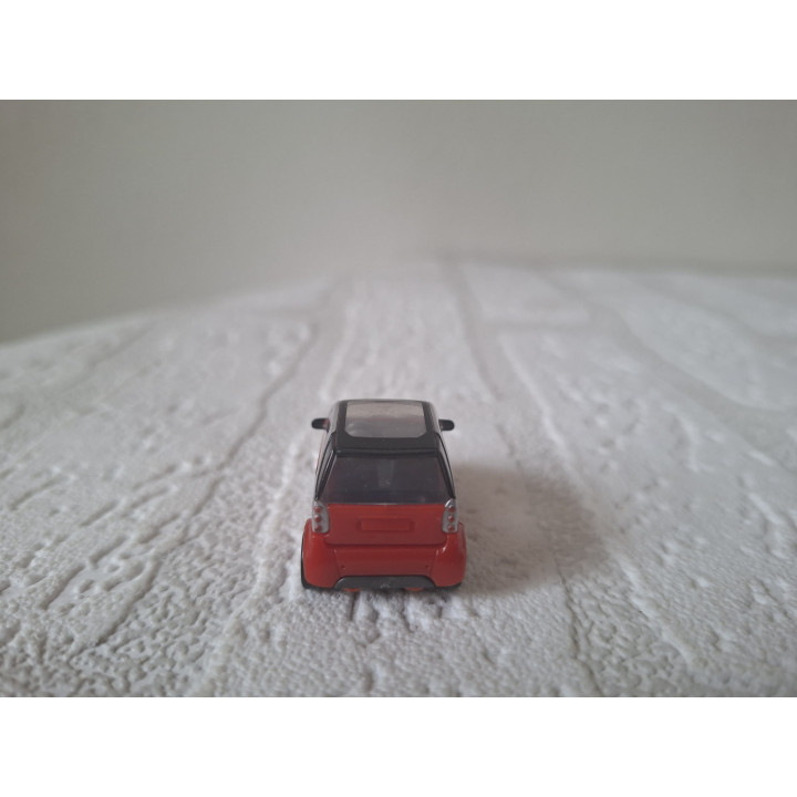 Smart Fortwo Coupe schaalmodel 1:72 Kinder Surprise