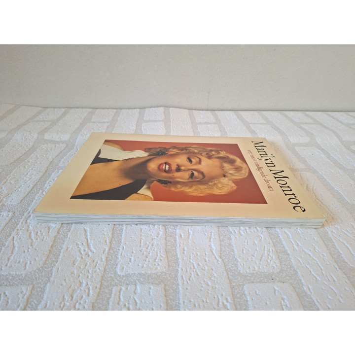 Marilyn Monroe Photo Book: Een nooit eindigende droom - No poster