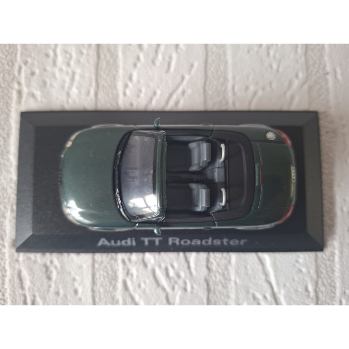 Audi TT Roadster 1:43 Minichamps 830003 Diecast Model