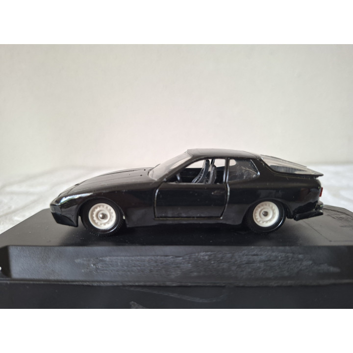 Porsche 924 Turbo 1:43 Solido 1051 Modelauto | Inclusief Displaybox