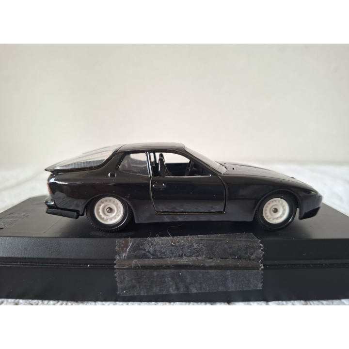 Porsche 924 Turbo 1:43 Solido 1051 Modelauto | Inclusief Displaybox