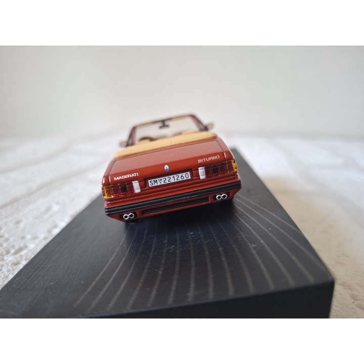 Maserati Biturbo Spyder 1985 1:43 Grani & Partners met Vitrine
