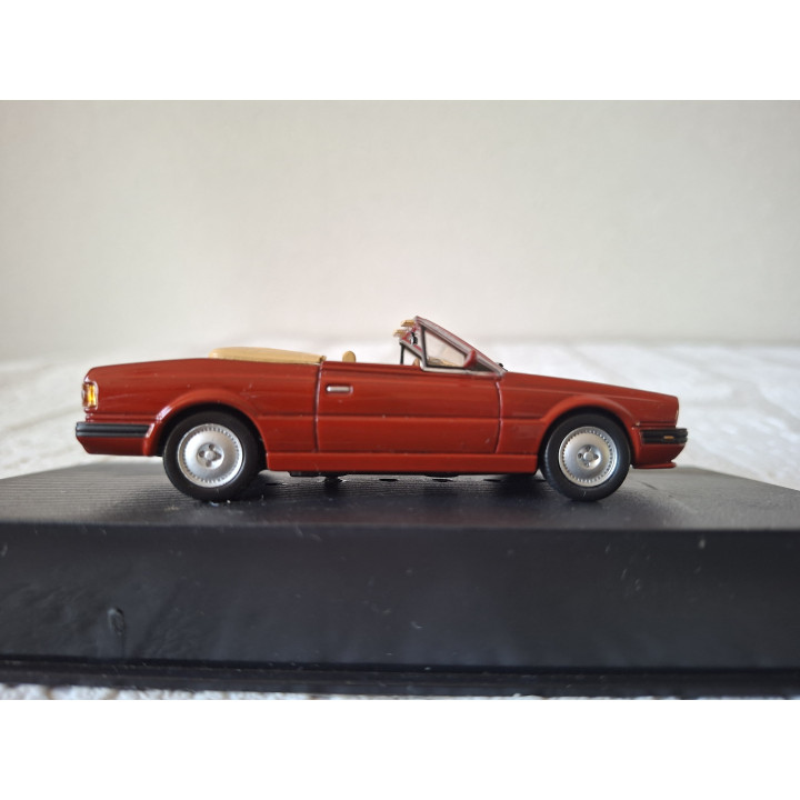 Maserati Biturbo Spyder 1985 1:43 Grani & Partners met Vitrine