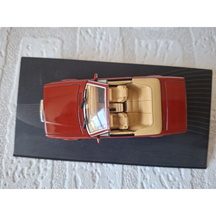 Maserati Biturbo Spyder 1985 1:43 Grani & Partners met Vitrine