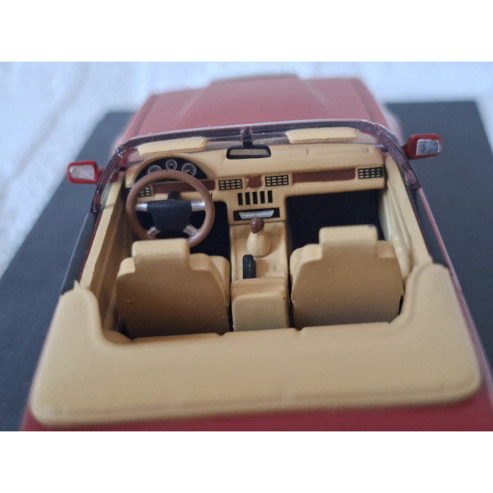 Maserati Biturbo Spyder 1985 1:43 Grani & Partners met Vitrine