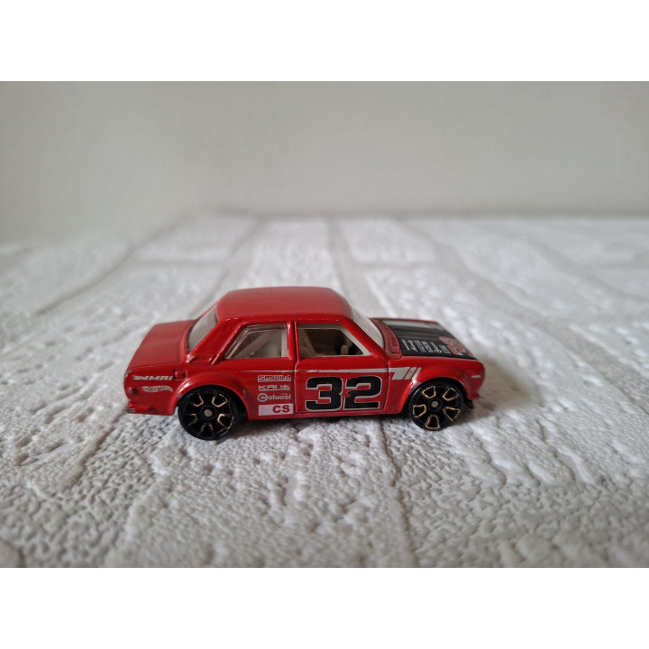 Hot Wheels Datsun Bluebird 510 2012-092 Die-Cast