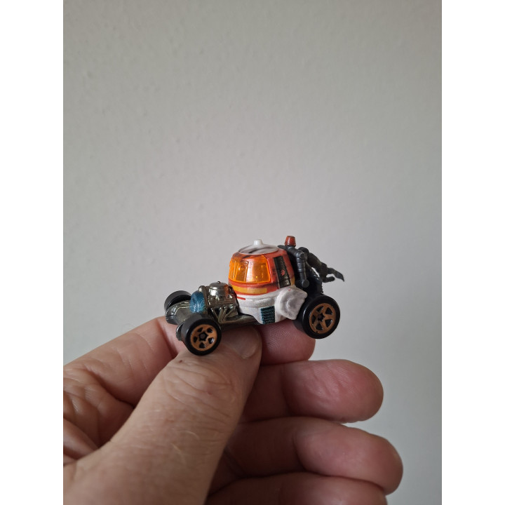 Chopper Star Wars Character Cars Hot Wheels 2015-CGW46