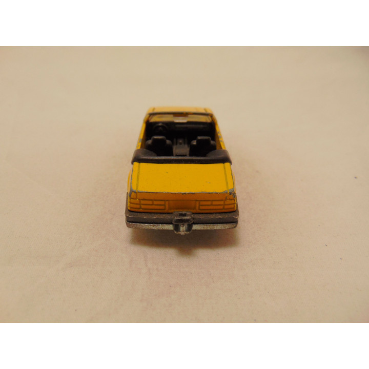 Ford Mustang LX Cabrio Official pace car Majorette geel