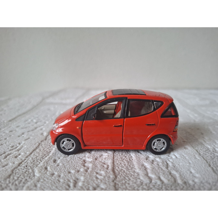 Mercedes Benz A-Klasse 1:43 Cararama Hongwell Schaalmodel