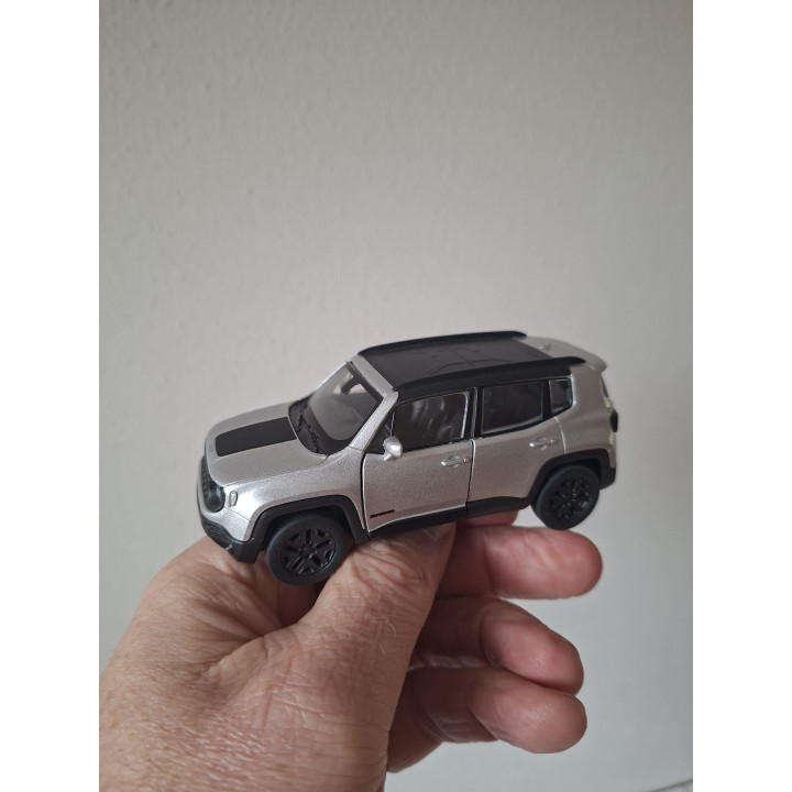 Welly 43736 Jeep Renegade Trailhawk 1:36 Scale Model