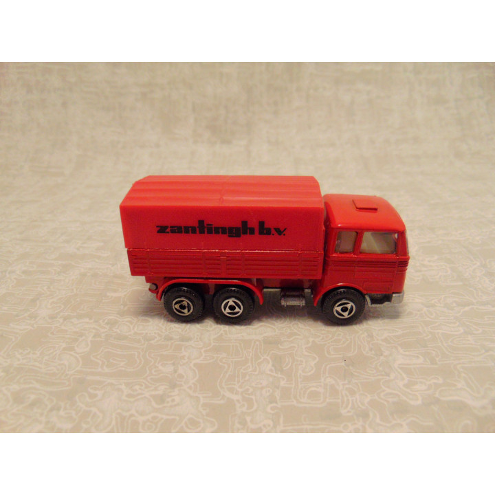 Mercedes LPS 2032 vrachtwagen 1:90 Efsi rood
