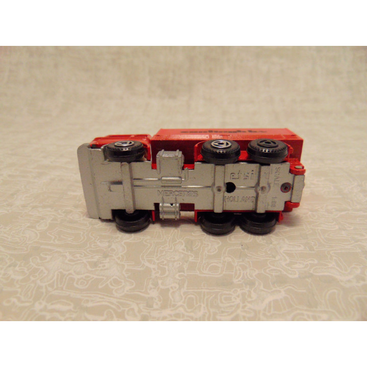 Mercedes LPS 2032 vrachtwagen 1:90 Efsi rood