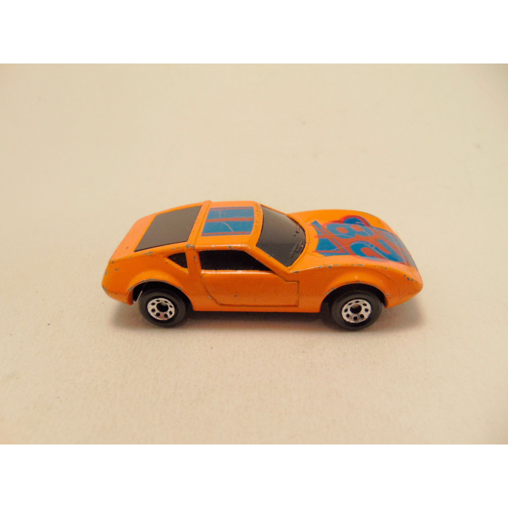 Monteverdi 28 Matchbox 1:64 oranje