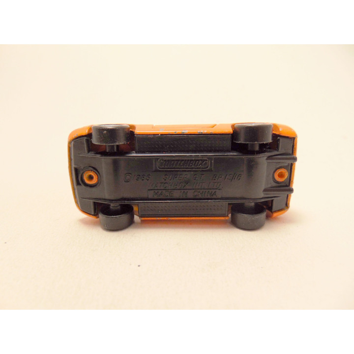 Monteverdi 28 Matchbox 1:64 oranje