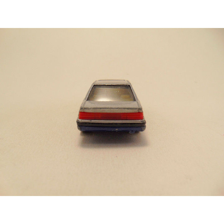 Rover Sterling Matchbox 1:60 zilverkleurig