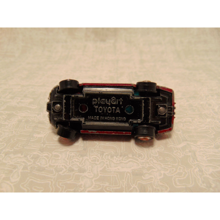 Toyota 2000 GT 1966 convertible Playart 1:64 red brown