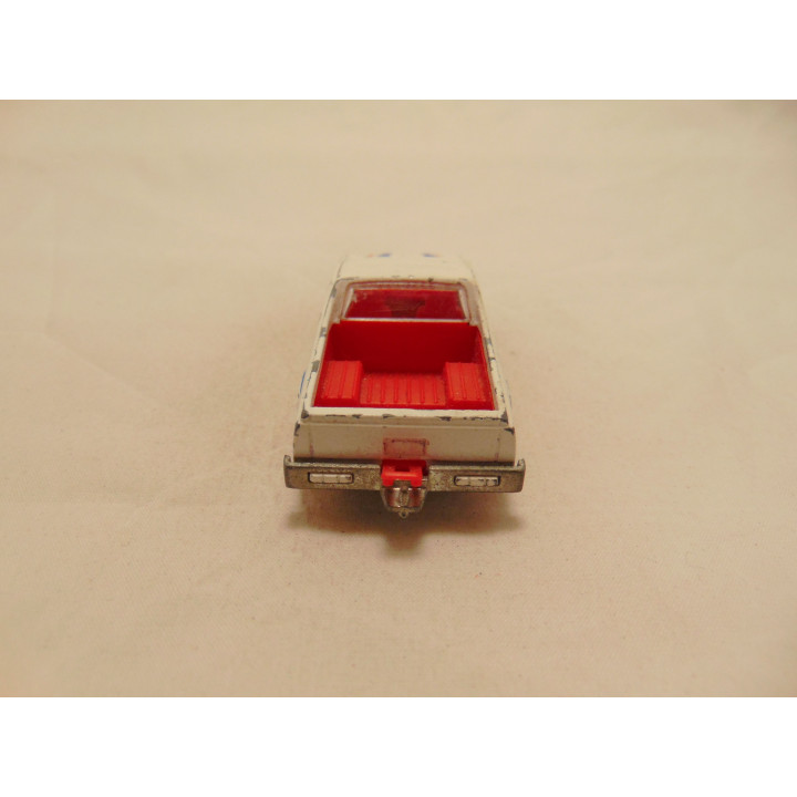 Volvo F10 met haspels Matchbox 1:90 rood