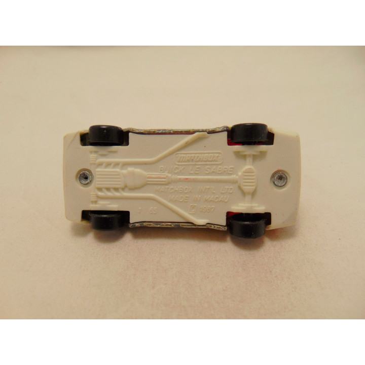 Buick Le sabre 355 CID Stockcar Matchbox grijsbruin