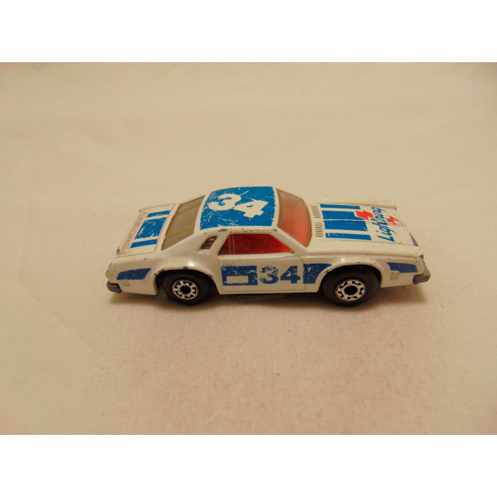 Chevrolet Monte Carlo 1980 stockcar race Lightning Matchbox wit