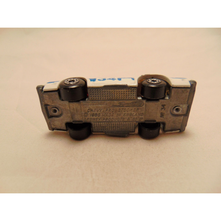 Chevrolet Monte Carlo 1980 stockcar race Lightning Matchbox wit