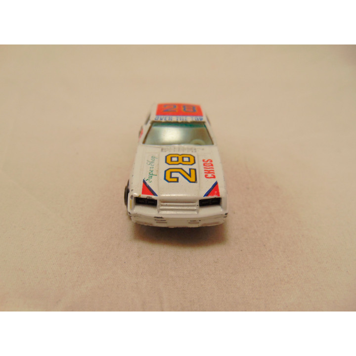Ford Mustang Cobra 1984 rally 1:64 wit