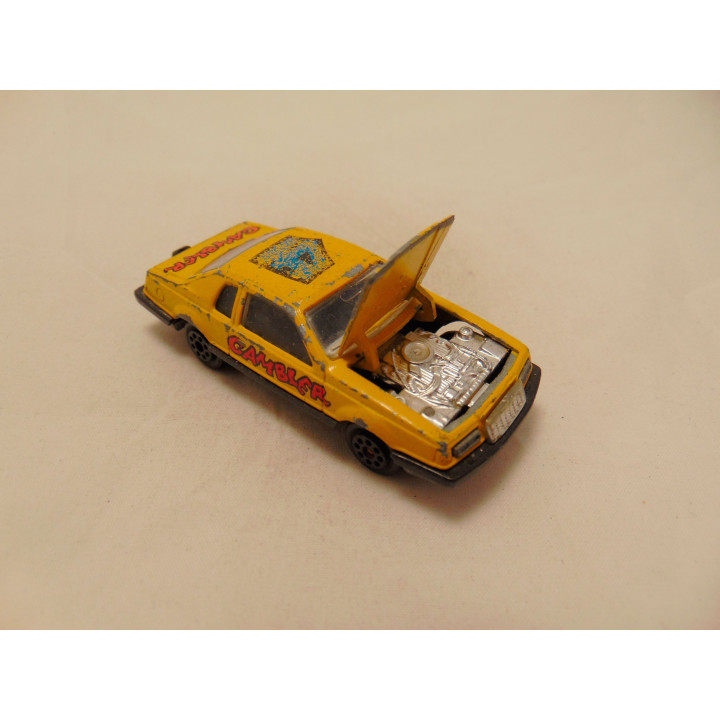 Ford Thunderbird 1983 Aero Birds Gambler Majorette geel