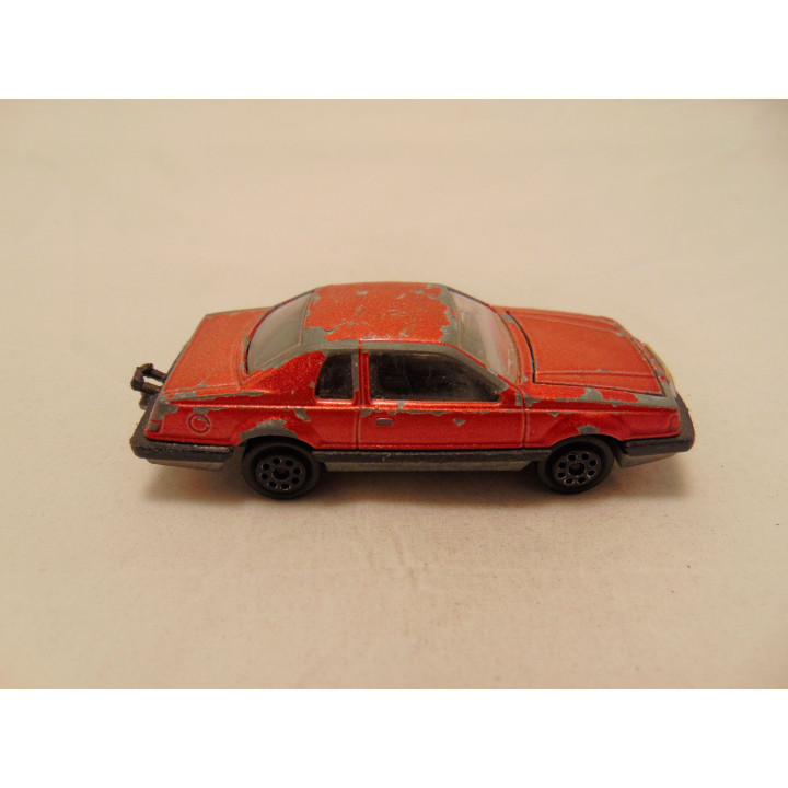 Ford Thunderbird 1983 Aero Birds Majorette roodbruin