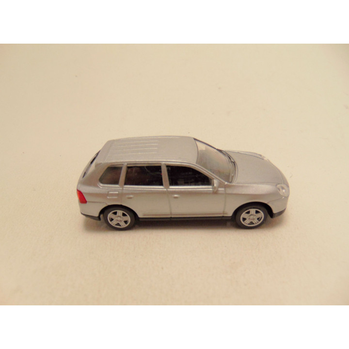 Porsche Cayenne 2002 1:64 Edocar zilverkleurig