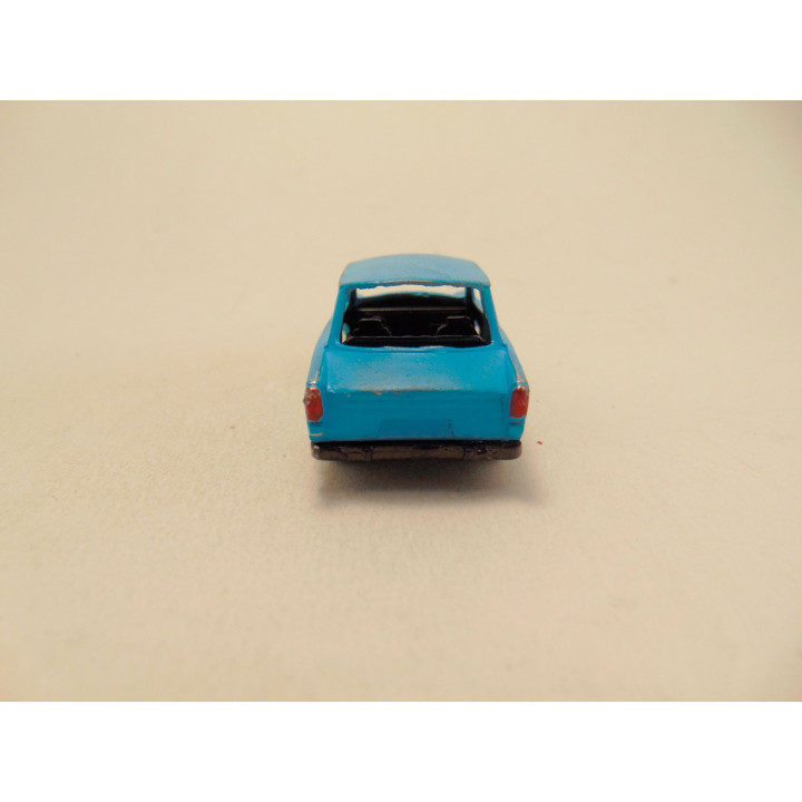 Trabant 601 1:64 Edocar blauw