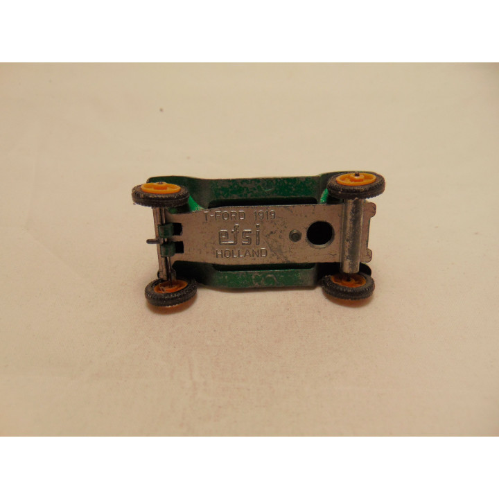 Ford T 1919 1:64 Efsi groen