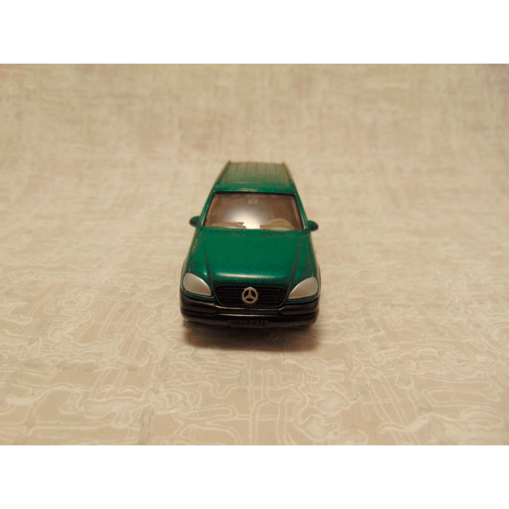 Mercedes Benz ML320 1:55 1095 Siku groen