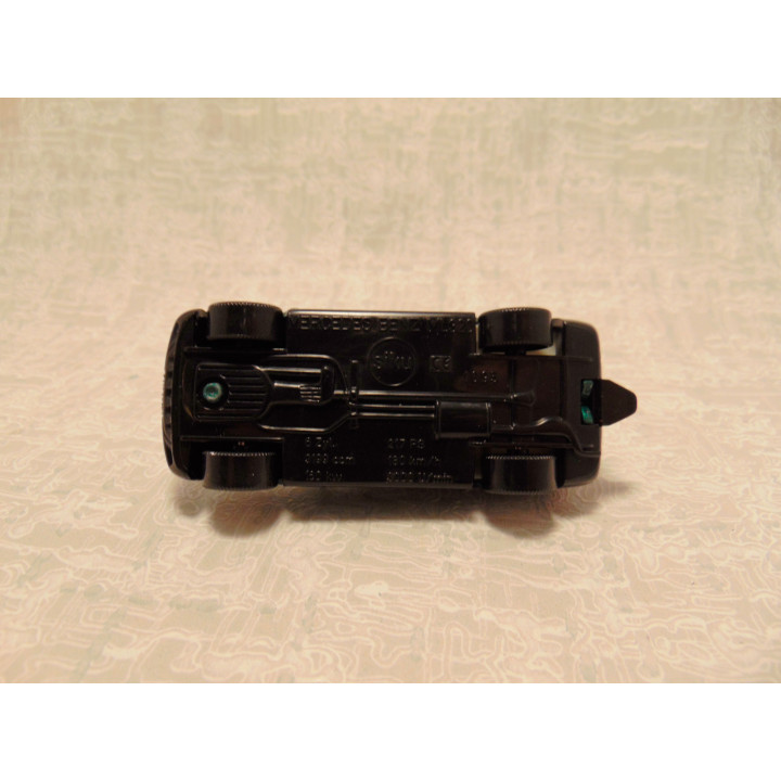 Mercedes Benz ML320 1:55 1095 Siku groen