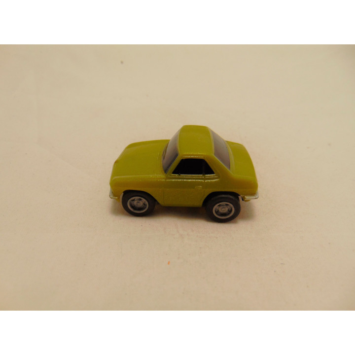 Nissan Silvia 1965 met terugtrek motor Wonda groen