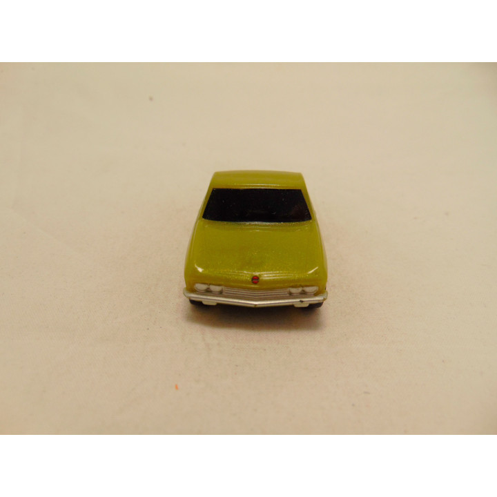 Nissan Silvia 1965 met terugtrek motor Wonda groen