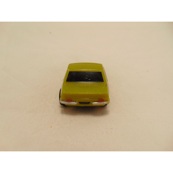 Nissan Silvia 1965 met terugtrek motor Wonda groen