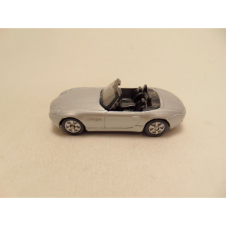 Bmw Z8 cabrio 1:64 Maisto zilverkleurig