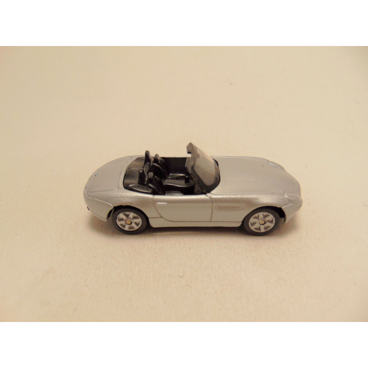 Bmw Z8 cabrio 1:64 Maisto zilverkleurig