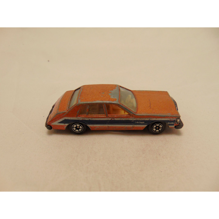 Cadillac Seville 1:64 Yat ming bruingoud
