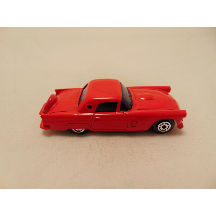Ford Thunderbird 1956 1:64 Maisto rood