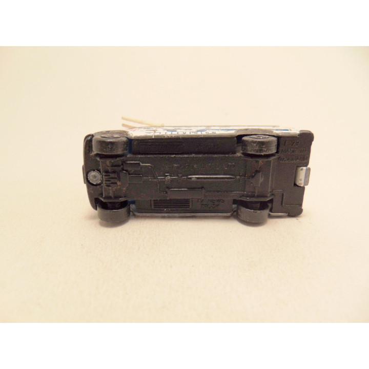 Mercedes 207D straalwagen SKY Matchbox 1:73 wit
