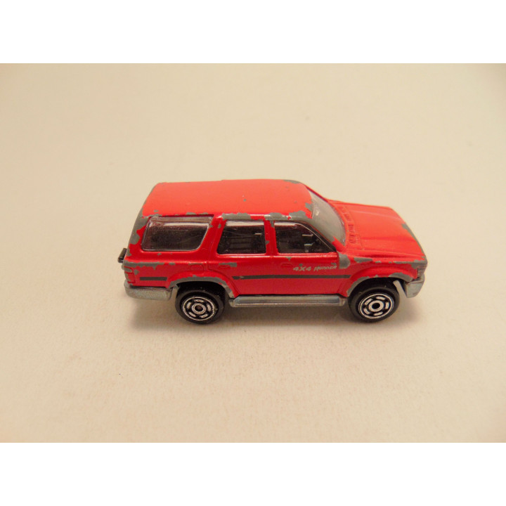 Toyota Runner 1:58 Majorette 276 (1)