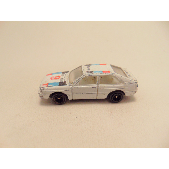 Audi Quattro 1:64 wit