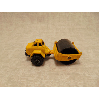 Grondbewerker Tonka 1:64 geel